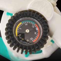 Aztron Giant Pump (SUP) -Osrey Butikk AZTRON Giant Pump meter