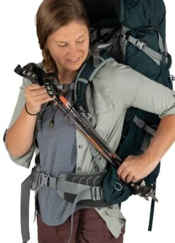 Osprey Ariel Plus 70 Fjellsekk Dame -Osrey Butikk Ariel Plus 70 S21 Detail9 Night Jungle Blue web 8104c60e 1dd7 4e3a bebd 328a26eaf05a