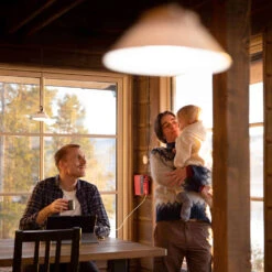 Home 300 Solar System (Solcellebelysning) -Osrey Butikk BRIGHT Home 300 Solar Home System familie hytte