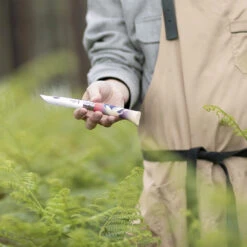 Opinel Escapade Edition N°08 Lommekniv (Elevation) 13 Opinel Escapade Edition N°08 Lommekniv (Elevation) -Osrey Butikk Opinel Escapade Edition No 08 Lommekniv Elevation i handa