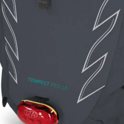 Osprey Tempest Pro 28 (Dame) -Osrey Butikk Osprey Tempest Pro 28 dagstursekk dame Titanium ledlykt