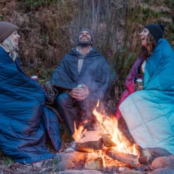 Rumpl The Original Puffy Blanket Turpledd (Deepwater) -Osrey Butikk Rumpl The Original Puffy Blanket Turpledd baalkos 98d967f0 ce52 488b b332 a669c7cc5e28