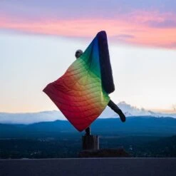 Rumpl The Original Puffy Blanket Turpledd (Rainbow Fade)