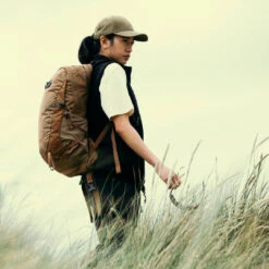 Osprey Talon Earth 22 Dagstursekk -Osrey Butikk Talon Earth Desert Brown Unisex 01 web