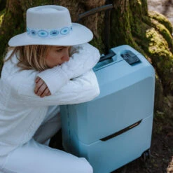 Samsonite Magnum Eco Trillekoffert (76 Cm) -Osrey Butikk highlight magnumeco lifestyle 1